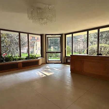 Mara Ad Portaromana Milán